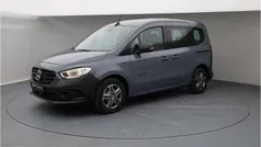 Magnetitgrau Gebraucht 2024 Mercedes eCitan Kombi | 23.690 € (Superpreis)