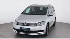 Silber Gebraucht 2024 VW Touran Move Van / Kleinbus | 33.470 € (Guter Preis)