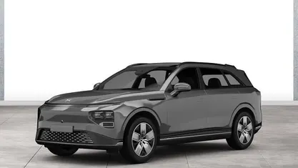 Grau Gebraucht 2025 XPENG G9 RWD Long Range SUV | 58.589 € (Fairer Preis)