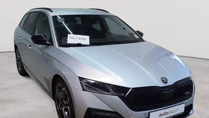 Gebraucht Skoda Octavia RS 200 PS (147 kW) 2022 Brillantsilber metallic Kombi