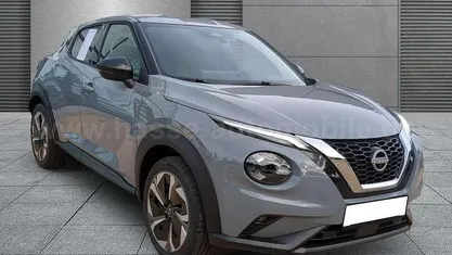 Ceramicgrau Neu 2025 Nissan Juke N-Connecta SUV | 23.690 € (Fairer Preis)