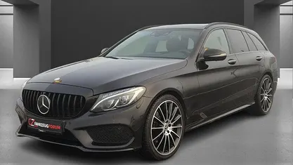 Schwarz Gebraucht 2016 Mercedes C400 Kombi | 22.490 € (Fairer Preis)