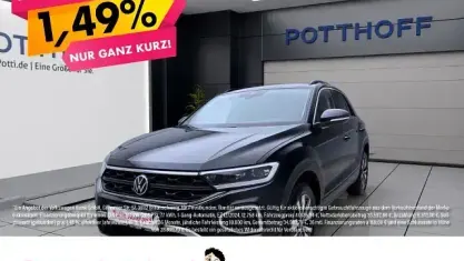 Gebraucht VW T-Roc Goal 150 PS (110 kW) 2025 Grenadillschwarz metallic SUV