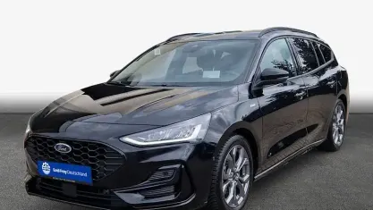 Gebraucht Ford Focus ST-Line X 115 PS (84 kW) 2025 Schwarz Kombi