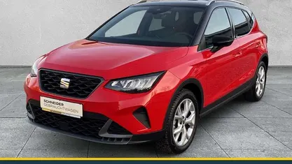 Rot Gebraucht 2024 Seat Arona FR SUV | 17.490 € (Fairer Preis)
