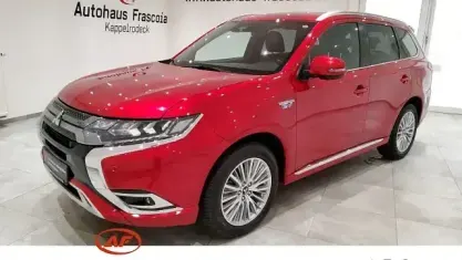 Gebraucht Mitsubishi Outlander P-HEV Top 224 PS (164 kW) 2020 Rot SUV