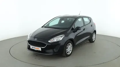 Gebraucht Ford Fiesta Trend 101 PS (74 kW) 2018 Schwarz Kleinwagen