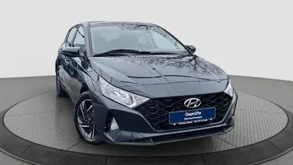Gebraucht Hyundai i20 Edition 30 101 PS (74 kW) 2021 Kleinwagen