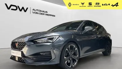 Używany Cupra Leon VZ 300 KM (220 kW) 2022 Szary Sedan/Limuzyna