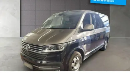 Gebraucht VW Multivan Generation Six 204 PS (150 kW) 2022 Mojave beige metallic/ deep black perleffekt Van / Kleinbus