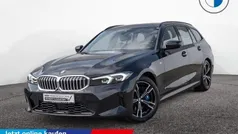 Black sapphire Gebraucht 2024 BMW 330 M Sport Kombi | 39.950 € (Superpreis)
