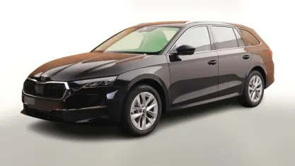 Neu Skoda Octavia Selection 150 PS (110 kW) 2025 Blackmagic perleffekt Kombi