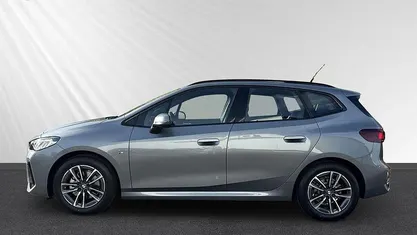 Gebraucht BMW 218 Active Tourer Efficient Dynamics 136 PS (100 kW) 2025 Van / Kleinbus