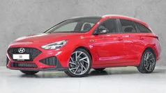Engine red Gebraucht 2024 Hyundai i30 N Line Kombi | 22.780 € (Guter Preis)