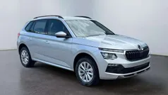Brilliant silber Neu 2025 Skoda Kamiq Drive SUV | 27.679 € (Fairer Preis)