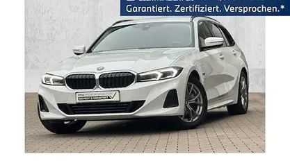 Gebraucht BMW 320e Shadowline 204 PS (150 kW) 2022 Weiß Kombi