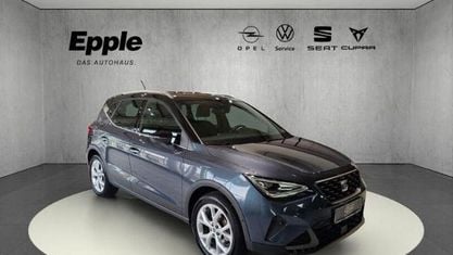 Gebraucht Seat Arona FR 150 PS (110 kW) 2024 Grau SUV