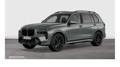 Gebraucht BMW X7 M Sport 352 PS (258 kW) 2025 Skyscraper grau SUV