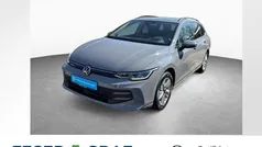 Mondsteingrau Gebraucht 2024 VW Golf VIII Life Kombi | 27.950 € (Fairer Preis)