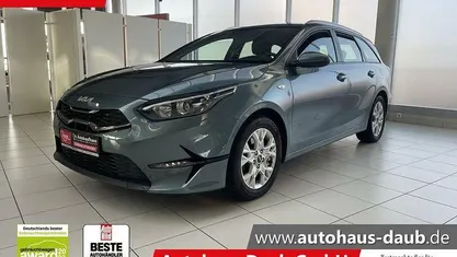 Gebraucht Kia Ceed Sportswagon 160 PS (117 kW) 2023 Yuka steel gray metallic Kombi