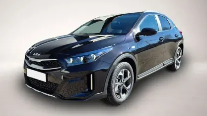 Neu Kia XCeed 150 PS (110 kW) 2026 Schwarz SUV