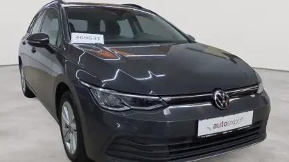 Gebraucht VW Golf VIII Life 116 PS (85 kW) 2022 Uranograu Kombi