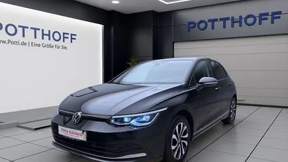 Gebraucht VW Golf VIII Active 150 PS (110 kW) 2023 Limousine