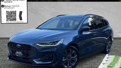 Chrome blue metallic Neu 2025 Ford Focus ST-Line Limousine | 28.290 € (Guter Preis)