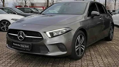 Gebraucht 2021 Mercedes A180 Progressive Limousine | 21.890 € (Guter Preis)