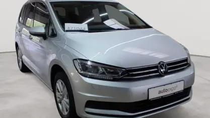 Gebraucht VW Touran Comfortline 150 PS (110 kW) 2021 Reflexsilber metallic Van / Kleinbus