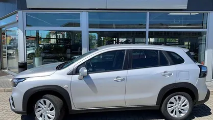 Silky silver metallic Neu 2025 Suzuki SX4 S-Cross SUV | 23.000 € (Superpreis)
