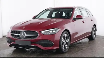 Gebraucht Mercedes C180 Avantgarde 170 PS (125 kW) 2025 Rot Kombi