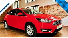 Rot Gebraucht 2018 Ford Focus Titanium Limousine | 14.488 € (Guter Preis)