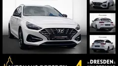 Weiß (serenity white / mic) Neu 2024 Hyundai i30 Advantage Kombi | 21.980 € (Guter Preis)