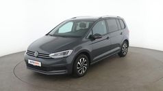 Grau Gebraucht 2022 VW Touran Active Van / Kleinbus | 30.840 € (Fairer Preis)