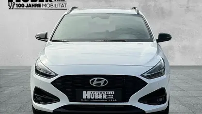 Nowe Hyundai i30 Advantage 150 KM (110 kW) 2025 Biały Kombi