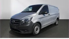 Silber Gebraucht 2021 Mercedes Vito Van / Kleinbus | 22.313 € (Guter Preis)