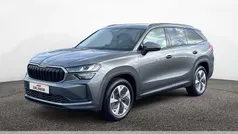 Grau Gebraucht 2025 Skoda Kodiaq Selection SUV | 37.443 € (Superpreis)