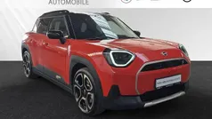 Rebel red Gebraucht 2024 Mini Aceman SUV | 37.200 € (Superpreis)