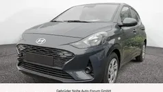 Schwarz / Neu 2025 Hyundai i10 Select Kleinwagen | 15.990 € (Fairer Preis)