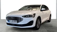 Weiß Gebraucht 2024 Ford Focus Titanium Limousine | 19.990 € (Superpreis)