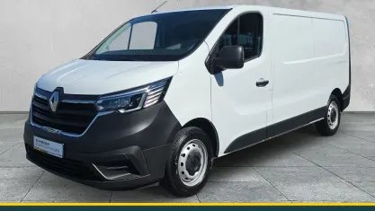 Gebraucht Renault Trafic 110 PS (80 kW) 2023 Weiß Van / Kleinbus