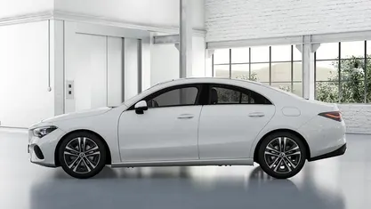 Second-hand Mercedes CLA180 136 CP (100 kW) 2025 Alb Berlinǎ