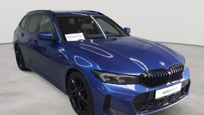 Gebraucht BMW 330 M Sport 286 PS (210 kW) 2023 Portimao blau metallic Kombi
