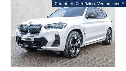 Gebraucht BMW iX3 M Sport 210 kW (286 PS) 2023 Mineralweiss SUV
