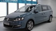 Blau Gebraucht 2020 VW Sharan Highline Van / Kleinbus | 28.590 € (Fairer Preis)