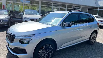 Gebraucht 2025 Skoda Kamiq Selection SUV | 23.980 € (Superpreis)