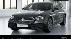 Graphitgrau Gebraucht 2025 Mercedes E200 AMG Limousine | 60.890 €