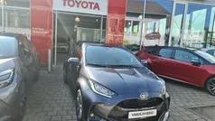 Gebraucht 2024 Toyota Yaris Hybrid Style Limousine | 28.980 € (Fairer Preis)