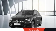 Schwarz Gebraucht 2024 Mercedes GLA200 AMG line SUV | 41.412 € (Fairer Preis)
